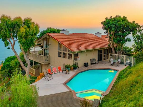 Ocean View Malibu Vacation Pool Home Sleeps 10 Guests