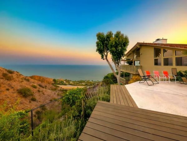 Ocean View Malibu Vacation Pool Home Sleeps 10 Guests