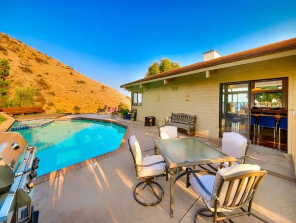 Ocean View Malibu Vacation Pool Home Sleeps 10 Guests