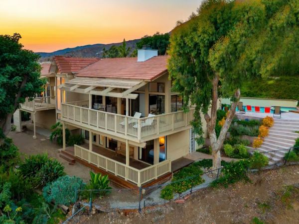 Ocean View Malibu Vacation Pool Home Sleeps 10 Guests