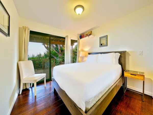 Ocean View Malibu Vacation Pool Home Sleeps 10 Guests