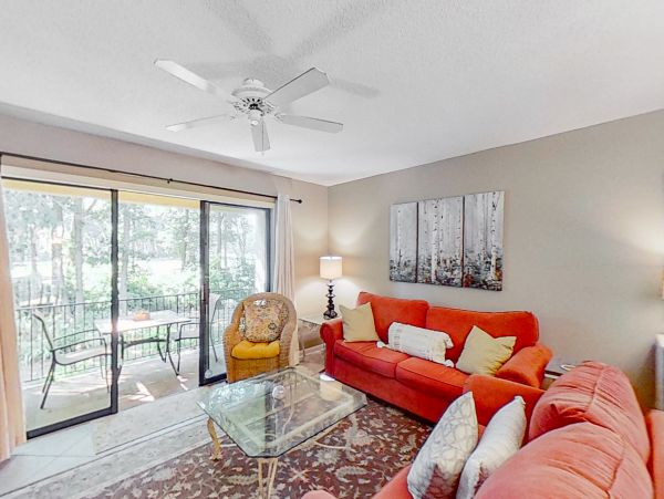 Hilton Head Two Bedroom Villa with Great Amenities