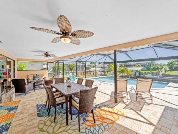 Canal Views Cape Coral Vacation Home Three Bedroom with Pool