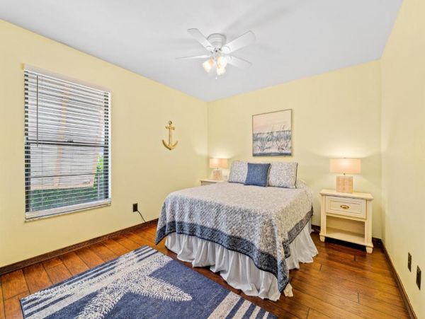 Canal Views Cape Coral Vacation Home Three Bedroom with Pool