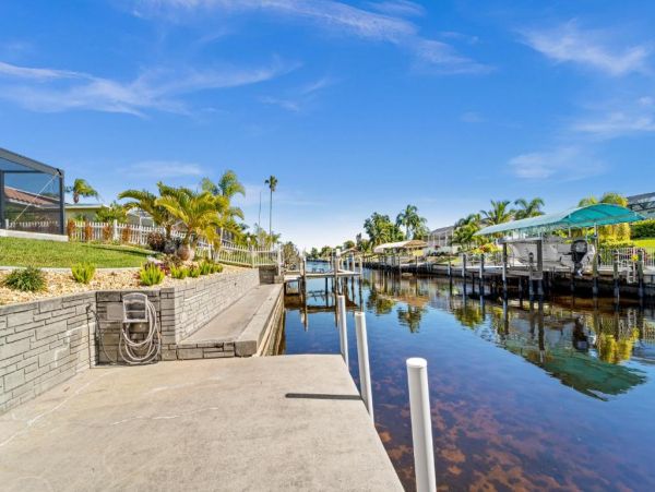 Canal Views Cape Coral Vacation Home Three Bedroom with Pool
