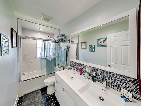 Cape Coral Waterfront Home with Heated Pool and Boat Dock