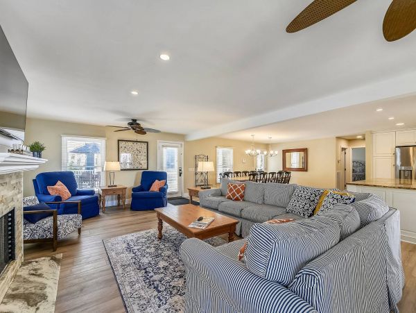 Six Bedroom Vacation Pool Home in Hilton Head