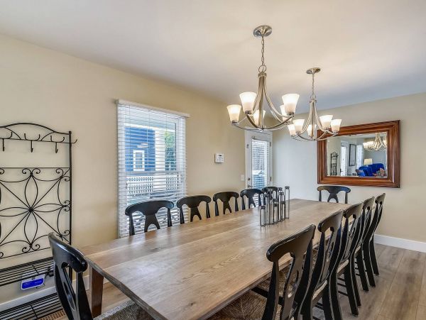 Six Bedroom Vacation Pool Home in Hilton Head