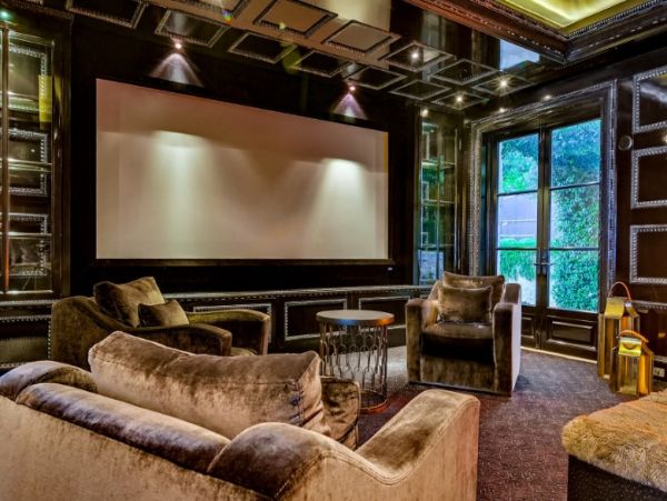 Malibu Luxury 8 Bedroom Vacation Home Fitness & Movie Room