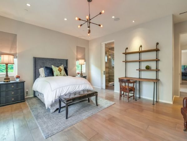 Malibu Luxury 8 Bedroom Vacation Home Fitness & Movie Room