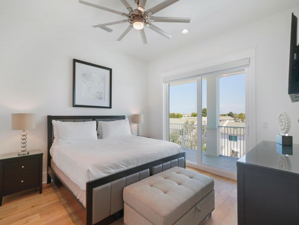 Luxury Miramar Beach Nine Bedroom Pool Home Sleeps 28 Guests