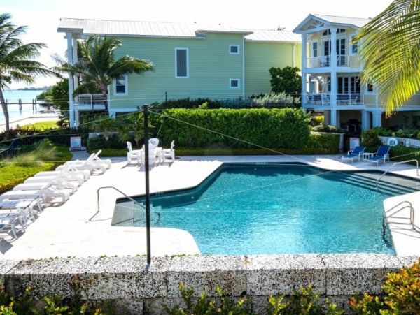 Islamorada Oceanfront Vacation Rental - Luxury 4-Bedroom Florida Keys Beachfront Home