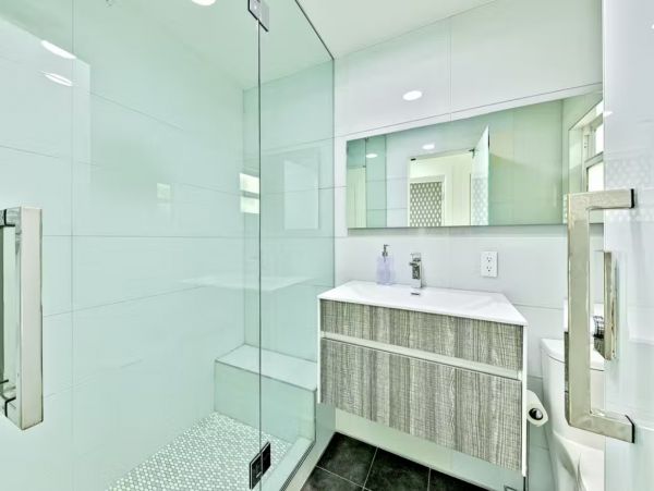 Luxury Malibu Three Bedroom Oceanfront Vacation Beach. Home