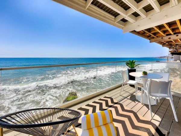 Luxury Malibu Oceanfront Posh Vacation Rental Studio