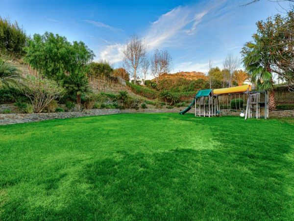 Amazing Ocean View Six Bedroom Malibu Vacation Rental Home