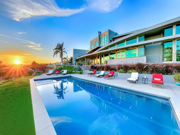 Amazing Ocean View Six Bedroom Malibu Vacation Rental Home