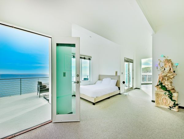 Incredible Views Malibu Vacation Pool Rental Four Bedrooms