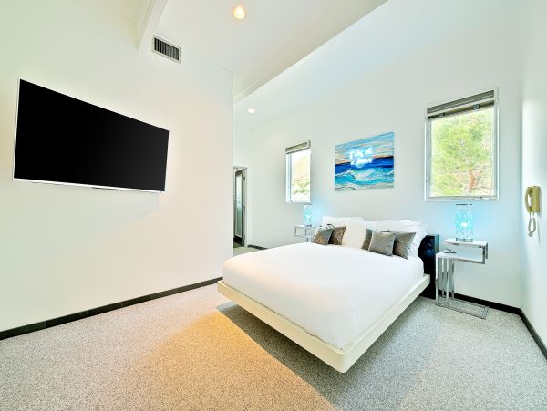 Incredible Views Malibu Vacation Pool Rental Four Bedrooms