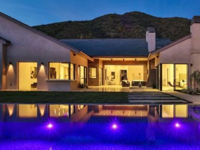 Malibu Six Bedroom Rental Home with Beach Across the Street