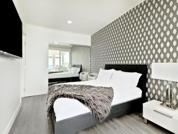 Stunning Views Malibu Vacation Rental One Bedroom on Beach