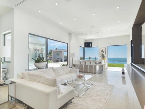 Malibu 6 Bedroom Home with Ocean View & Pool