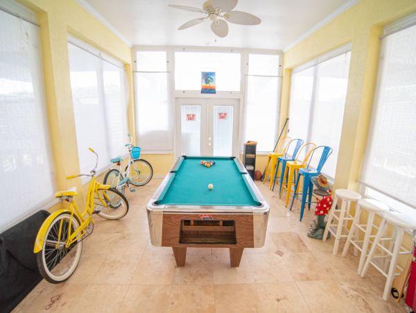 Beach Front Eight Bedroom Home with Private Pool Gulf Views