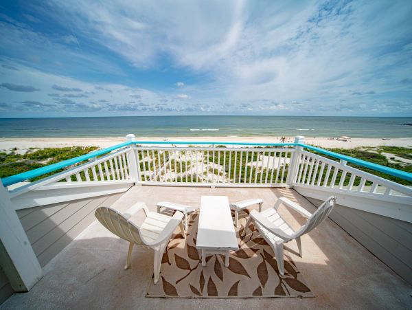 Beach Front Eight Bedroom Home with Private Pool Gulf Views
