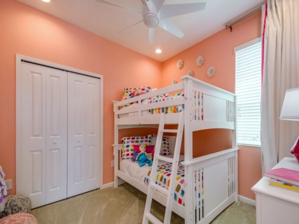 Ten Bedroom Vacation Pool Home in Kissimmee Sleeps 21 Guests