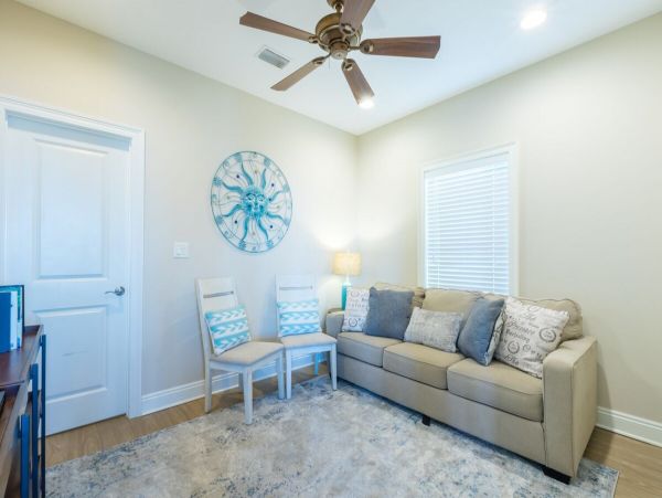 On Beach Gulf Shores Vacation Pool Home Eight Bedrooms