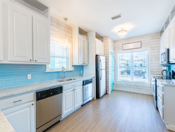 On Beach Gulf Shores Vacation Pool Home Eight Bedrooms
