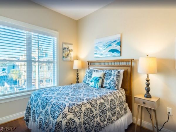 On Beach Gulf Shores Vacation Pool Home Eight Bedrooms