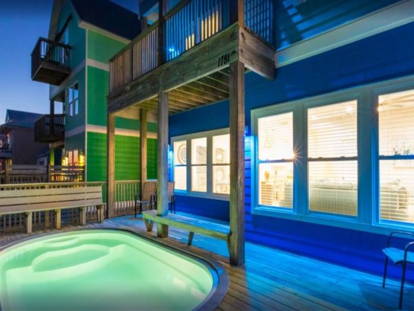 On Beach Gulf Shores Vacation Pool Home Eight Bedrooms
