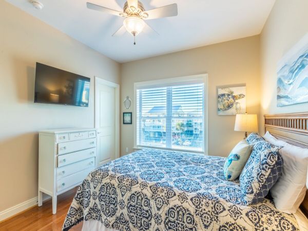 On Beach Gulf Shores Vacation Pool Home Eight Bedrooms