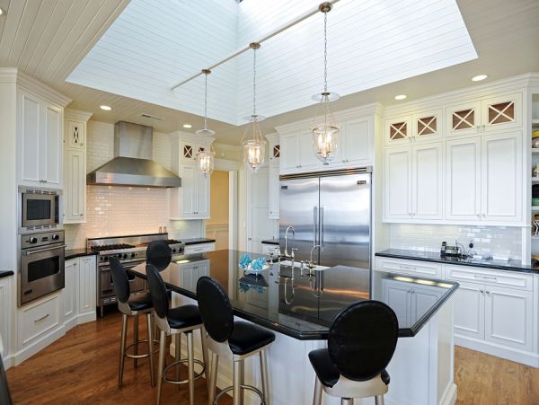 Ocean Front Luxury 7 Bedroom Home in Malibu Sleeps 12 Guests