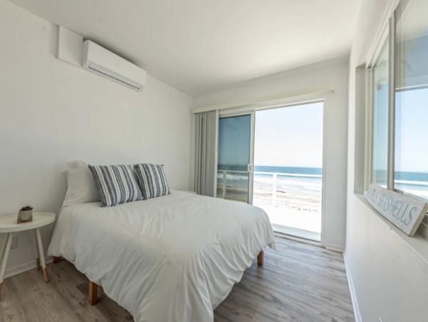 Four Bedroom Home with Ocean View in Malibu