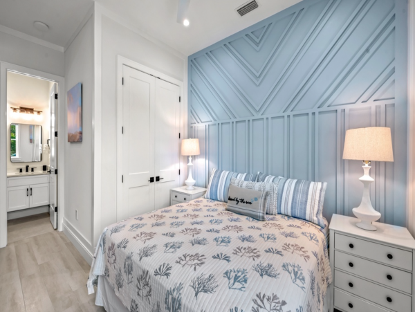 Luxury Walk to Beach Home with Private Pool in Anna Maria Island