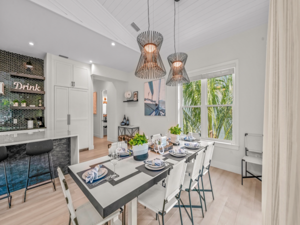 Luxury Walk to Beach Home with Private Pool in Anna Maria Island