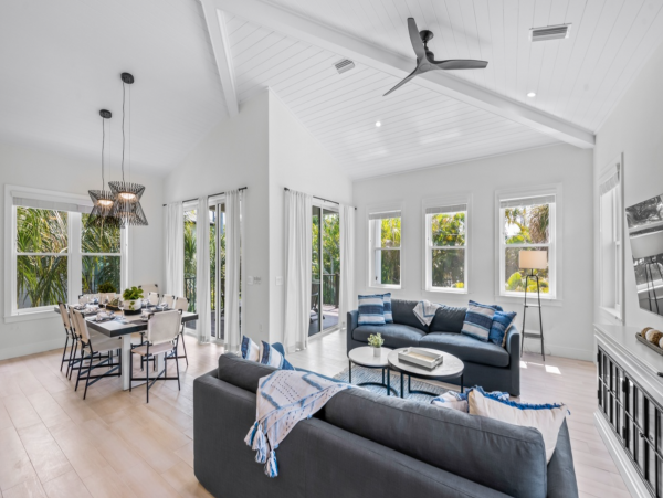 Luxury Walk to Beach Home with Private Pool in Anna Maria Island