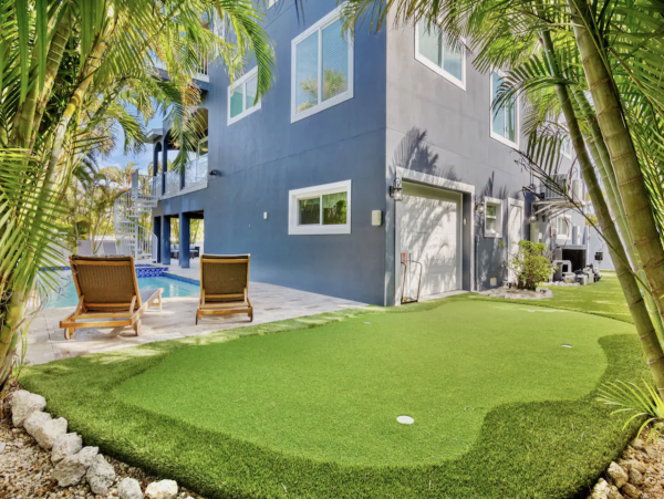 Holmes Beach Luxury Six Bedroom Villa