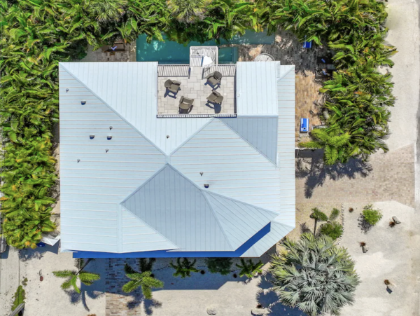 Holmes Beach Luxury Six Bedroom Villa