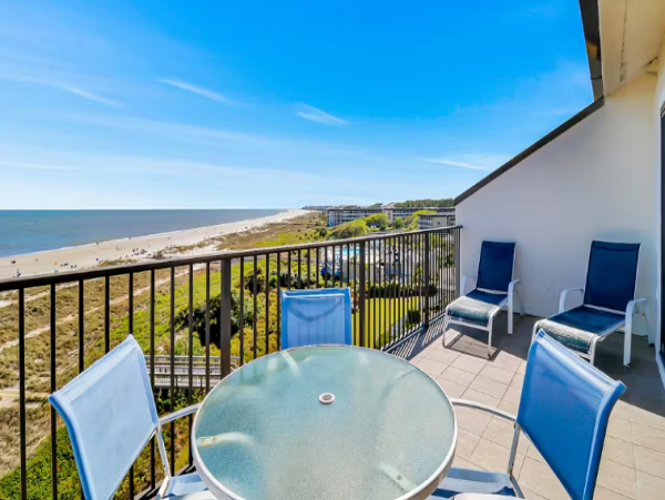 Hilton Head Vacation Penthouse with Loft Ocean View
