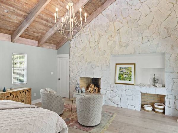 Sanibel Vacation Pool Home Four Bedrooms Sleeps 8 Guests