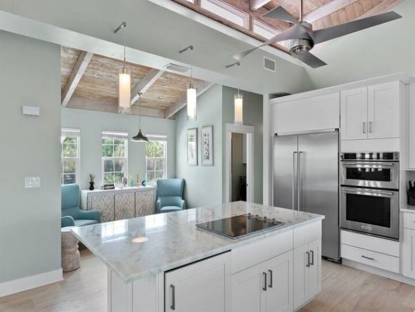 Sanibel Vacation Pool Home Four Bedrooms Sleeps 8 Guests