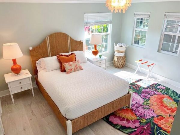 Sanibel Vacation Pool Home Four Bedrooms Sleeps 8 Guests