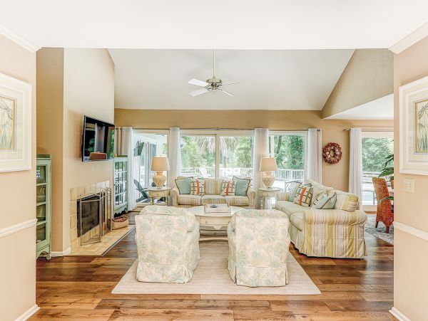 Hilton Head Home 1009160