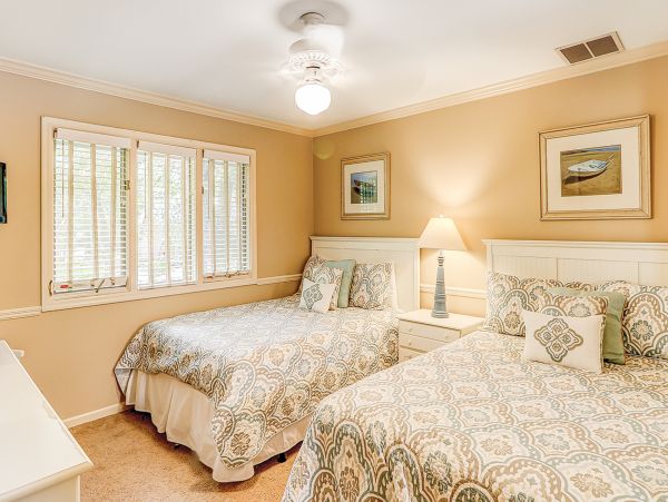 Hilton Head Home 1009160