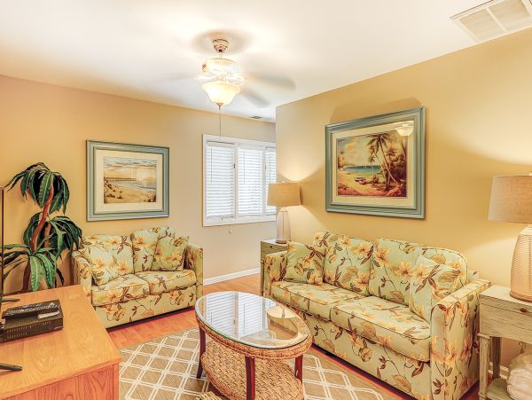 Hilton Head Home 1009160