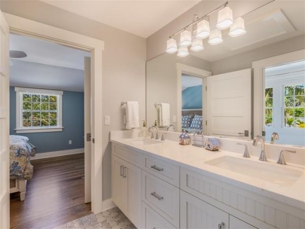 Walk to Beach Boca Grande Vacation Home Five Bedrooms