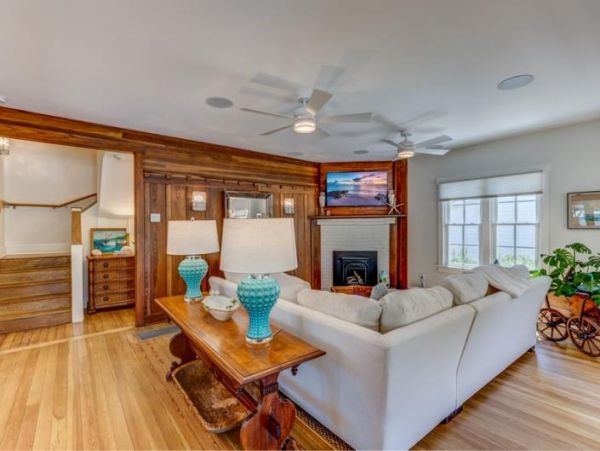 Walk to Beach Boca Grande Vacation Home Five Bedrooms