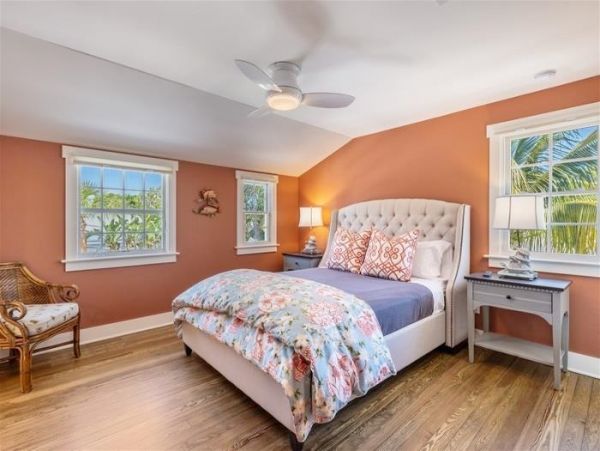 Walk to Beach Boca Grande Vacation Home Five Bedrooms